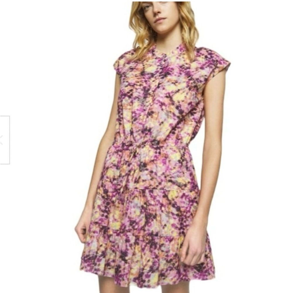 NWT REBECCA MINKOFF
Ollie Floral Mini Dress. Size Medium
